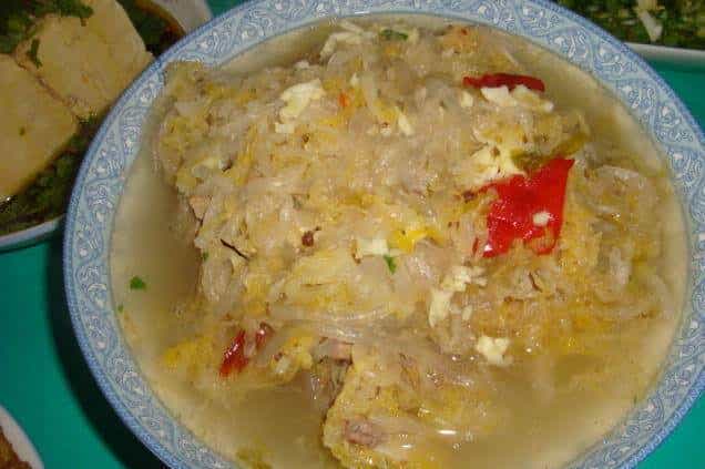 酸菜燉排骨