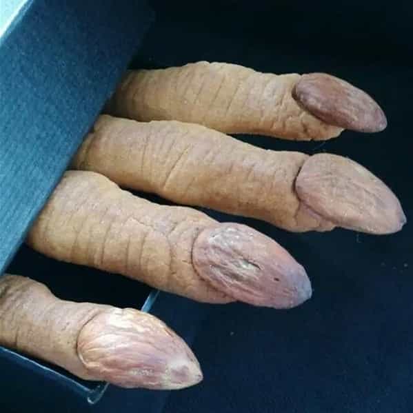 萬聖節女巫手指餅乾