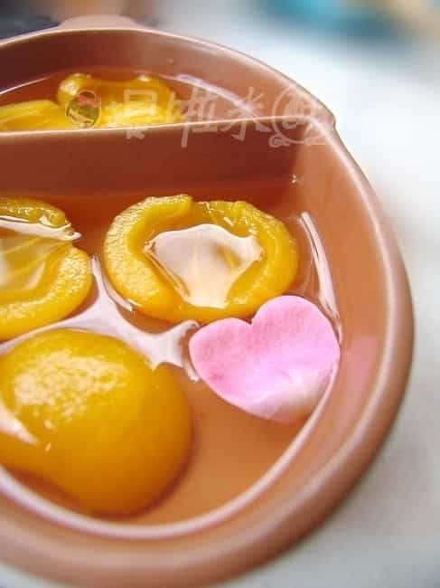 糖水枇杷