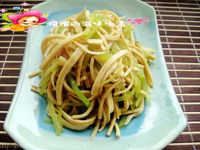 豆皮炒萵苣