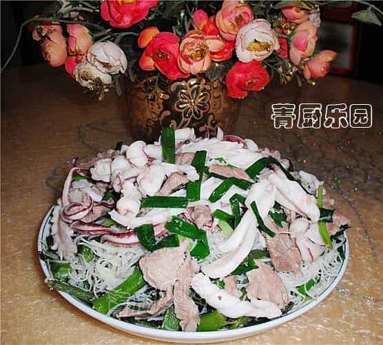 魷魚芥蘭炒米粉