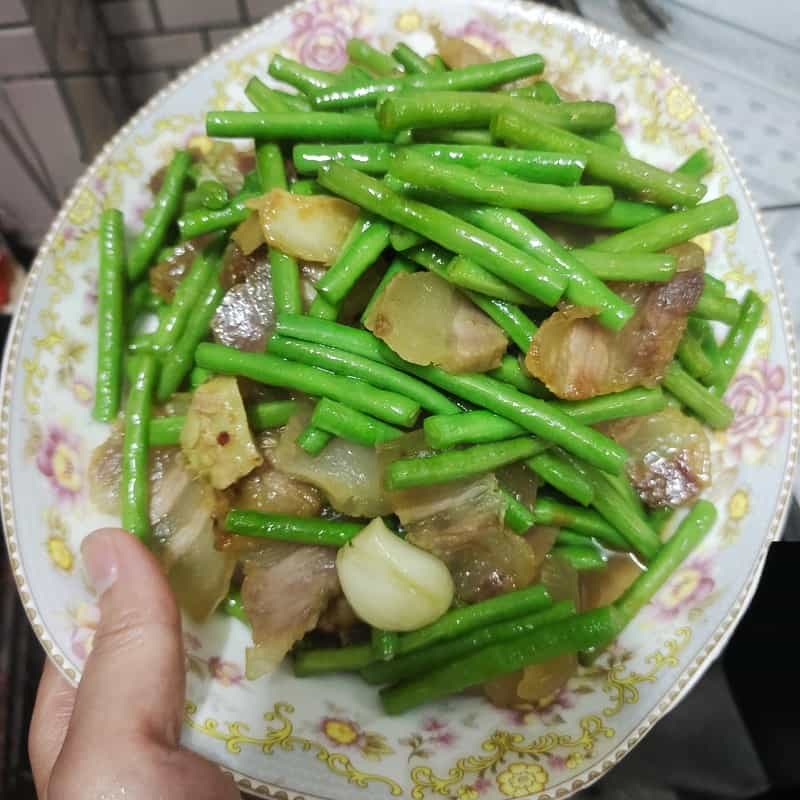 蒜香臘肉炒豆角
