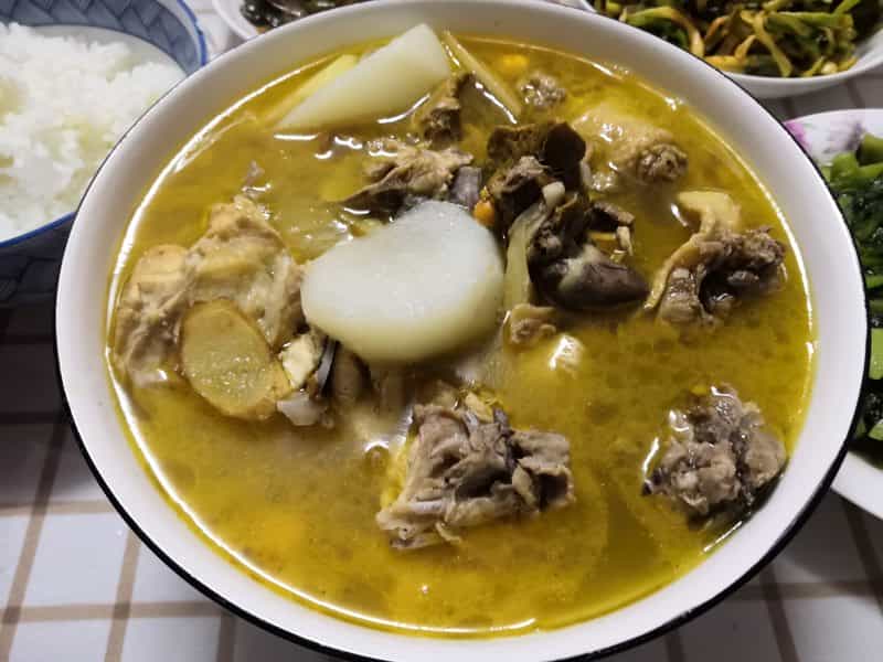 蘿蔔雞湯