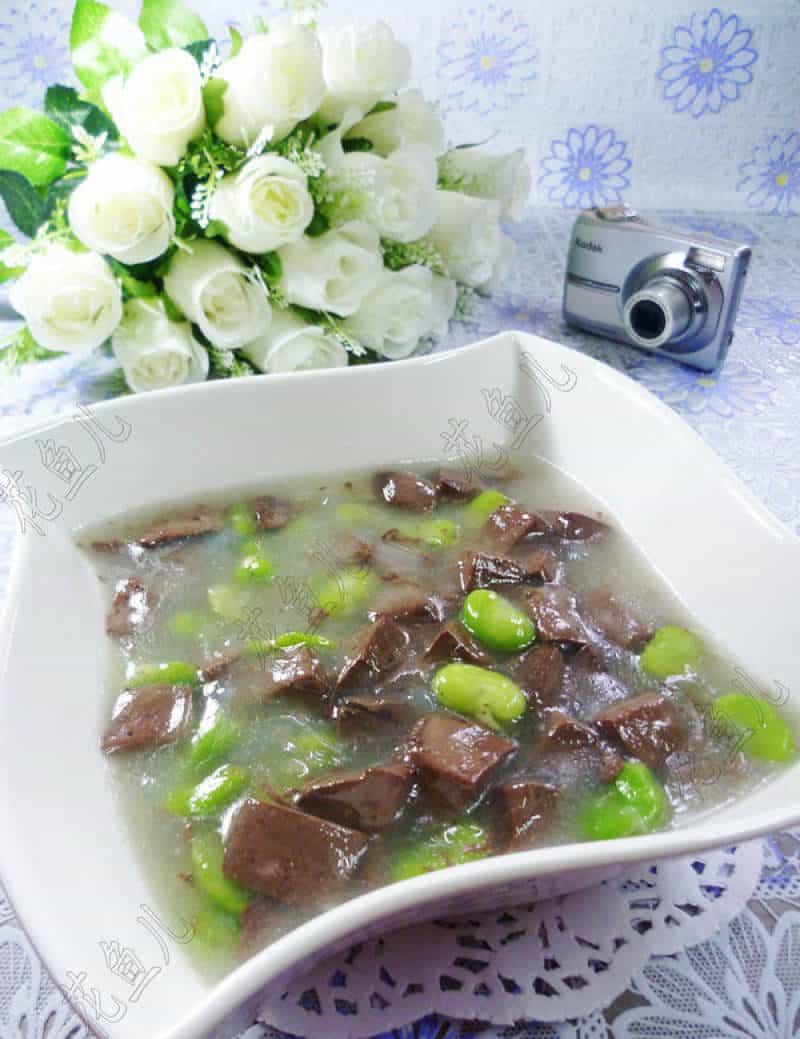 蠶豆肉鵝血羹