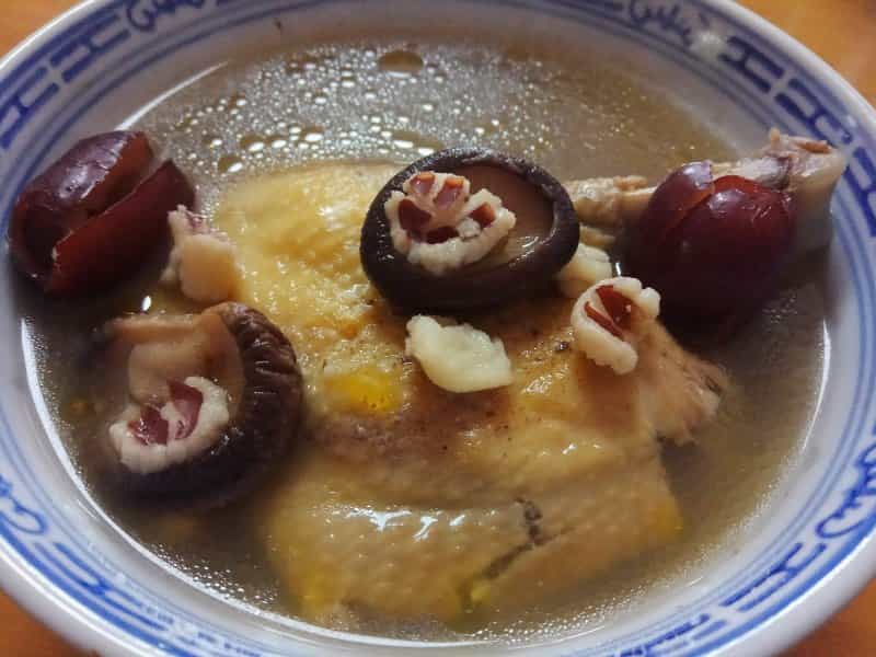 紅棗芡實雞湯