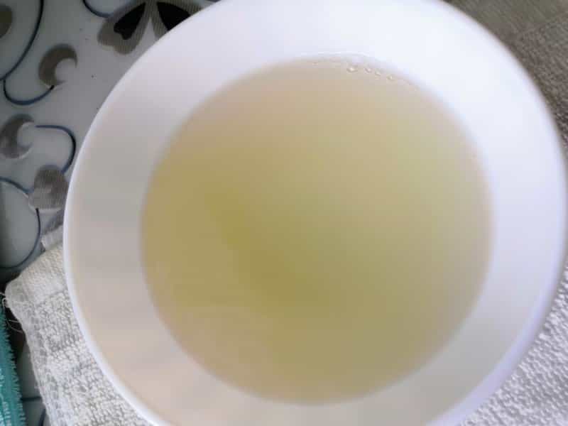 水