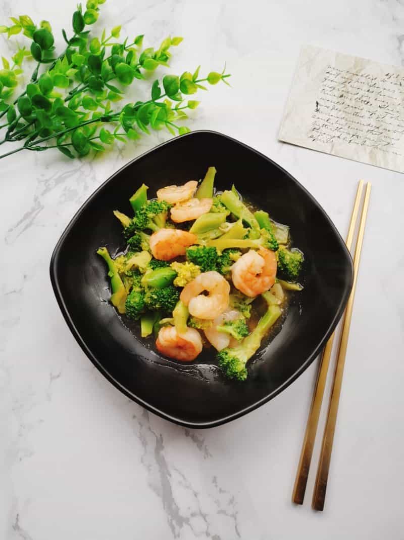 綠花椰菜炒蝦仁