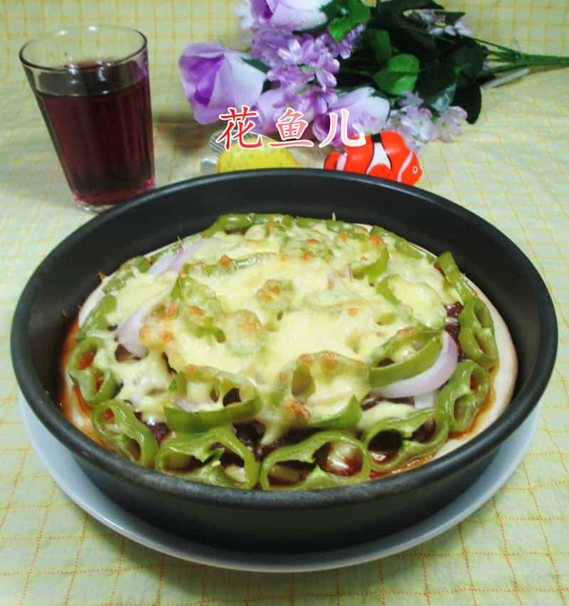 黑胡椒牛排披薩