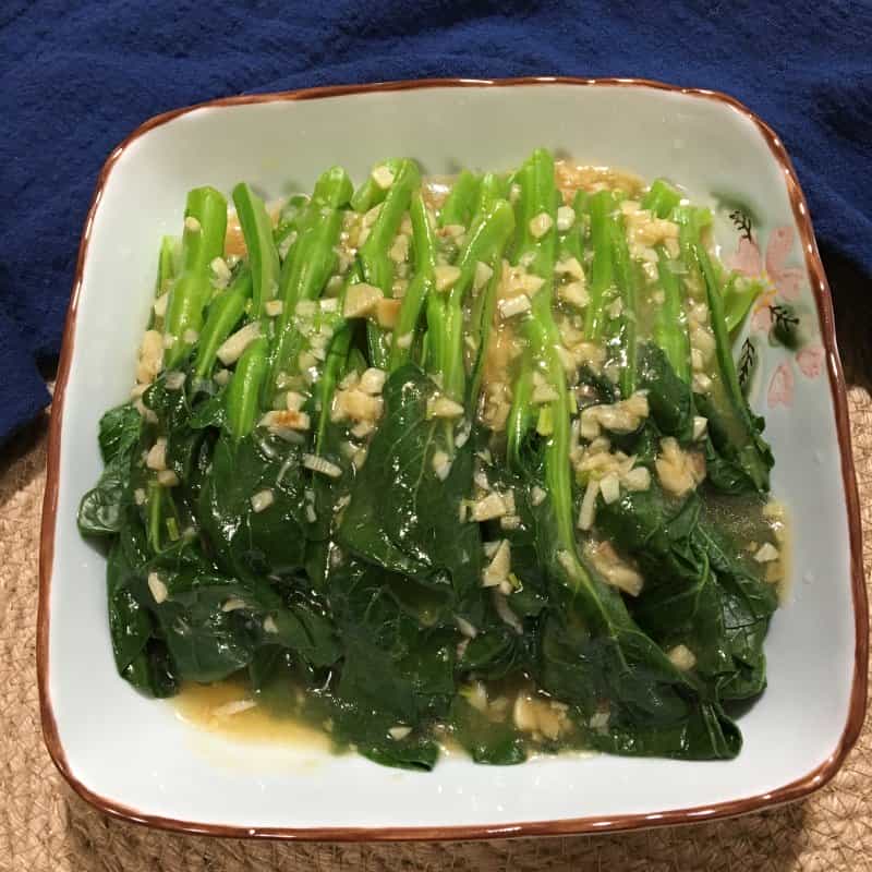 蒜蓉澆汁菜芯