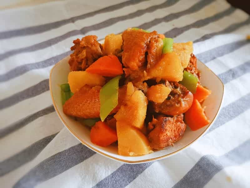 笨雞燉土豆