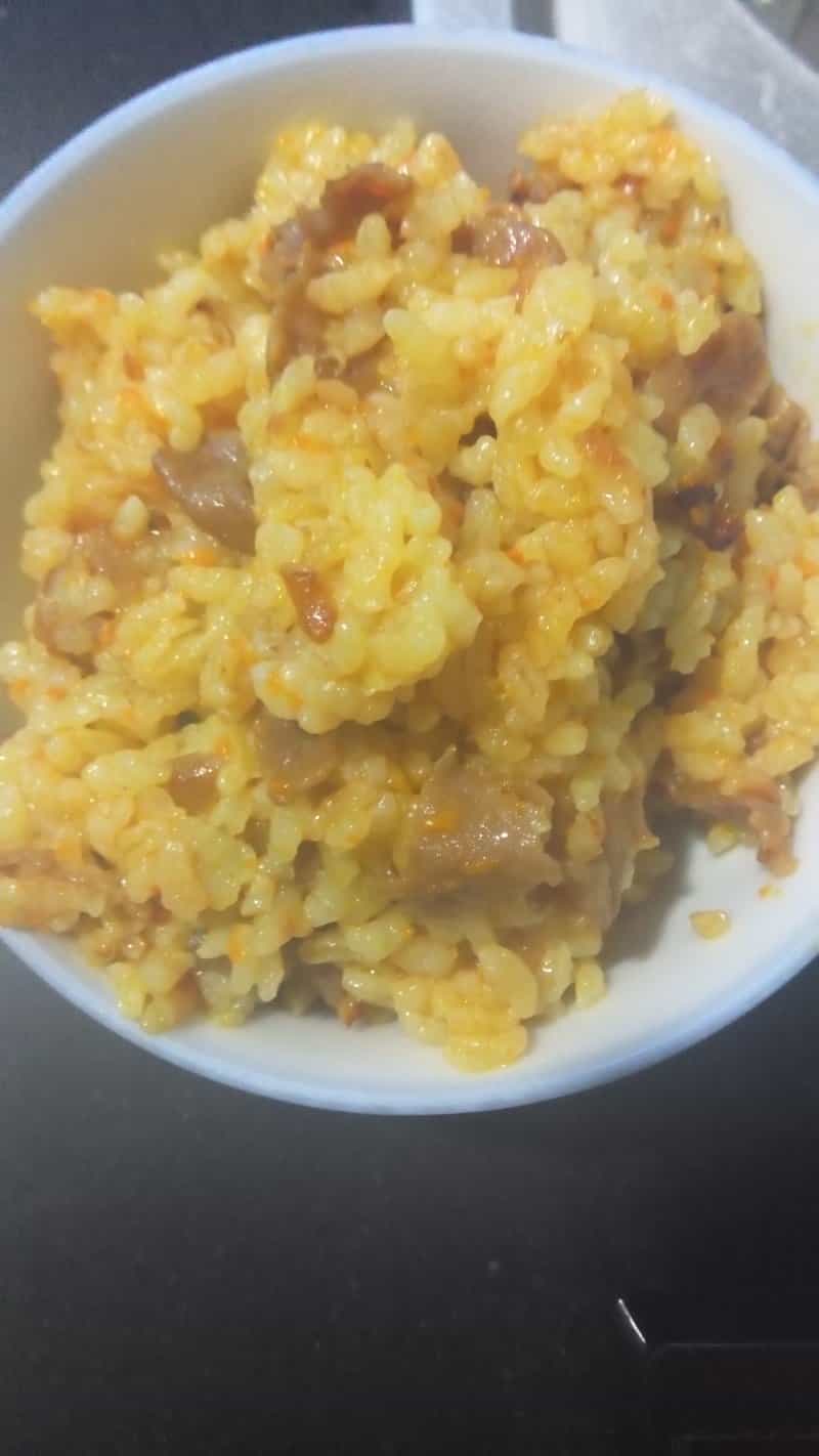 羊肉手抓飯