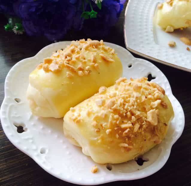 酥香果仁麵包