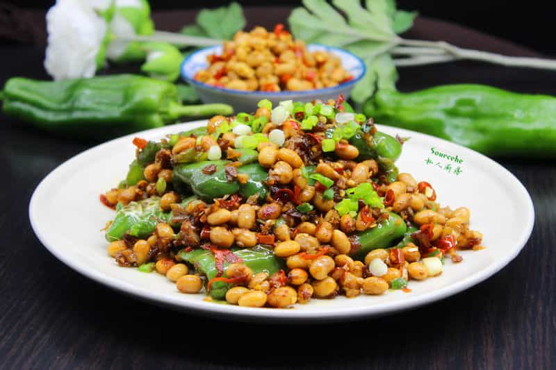 臘八豆燜虎皮尖椒