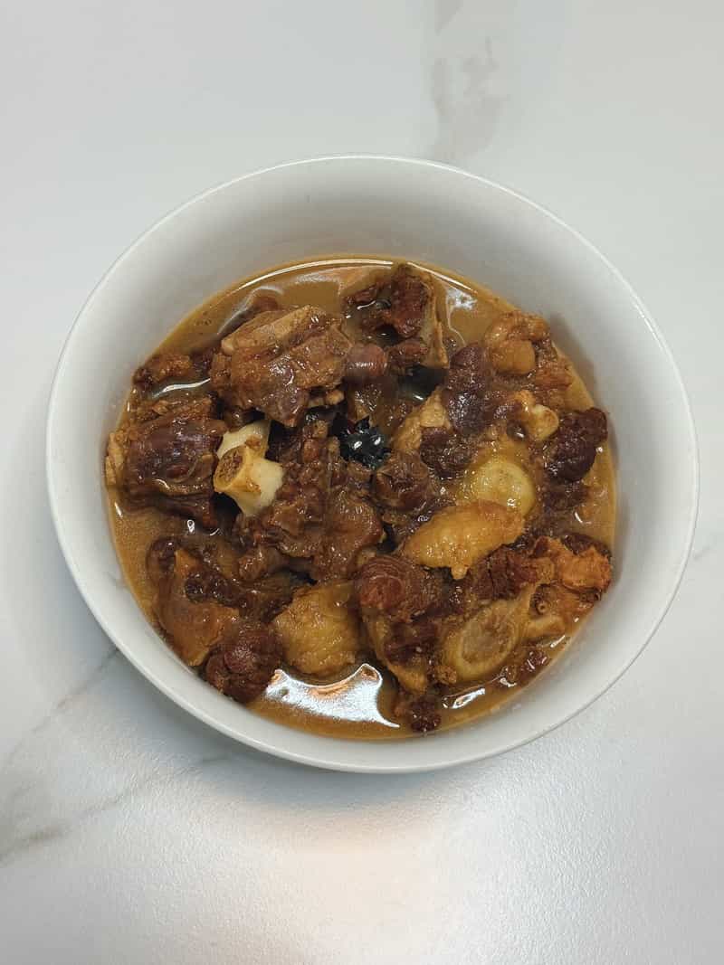 紅燒牛尾骨