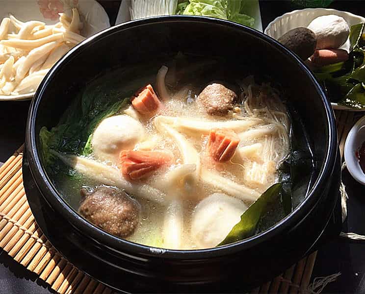 濃湯麵疙瘩火鍋