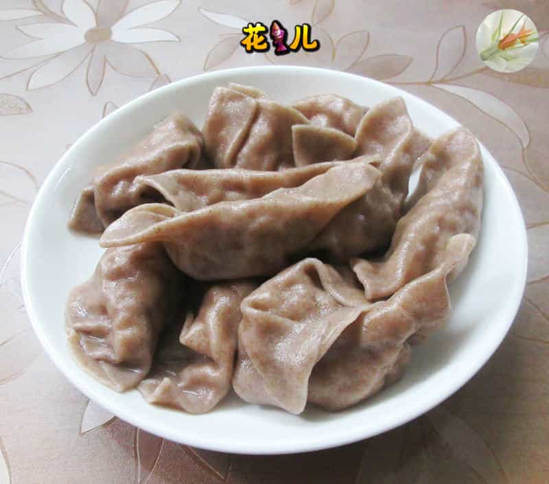 大娃娃菜肉餡蕎麥餃子
