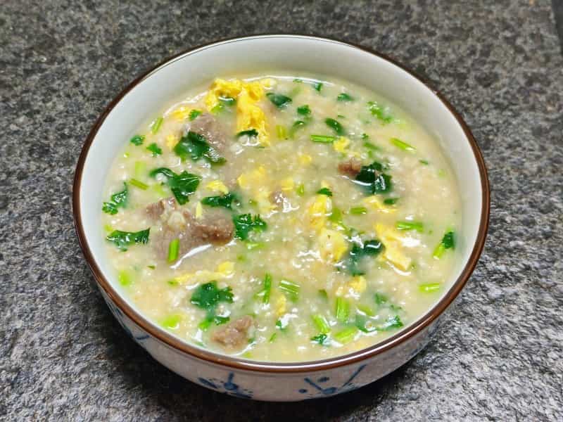 香菜牛肉燕麥粥