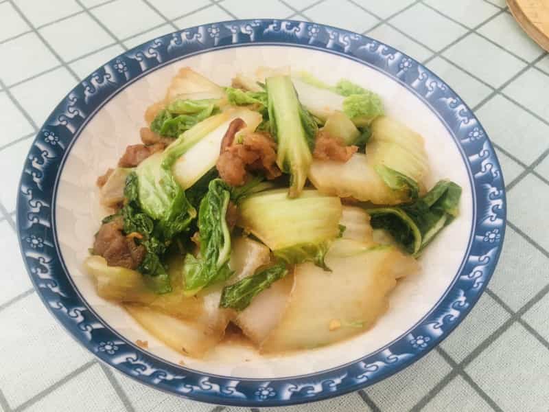油滋啦炒高麗菜