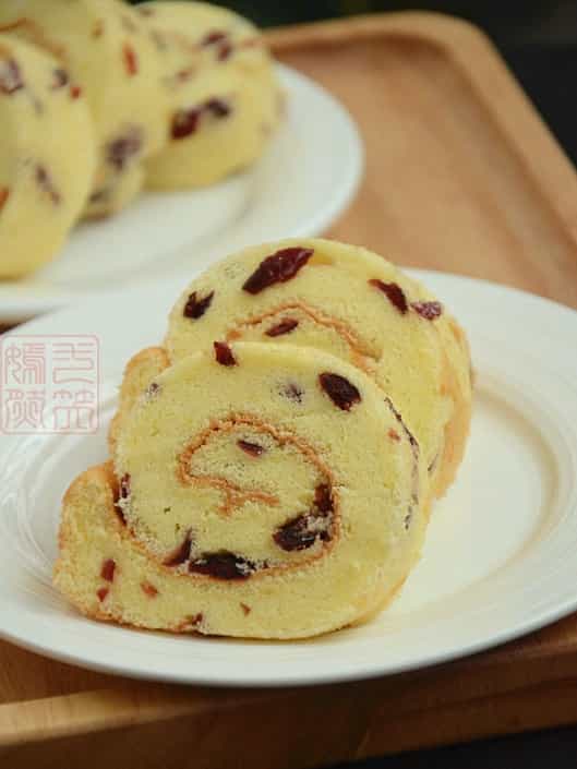 蔓越莓戚風蛋糕卷