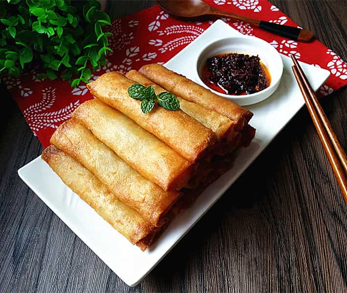 韭黃豬肉春捲