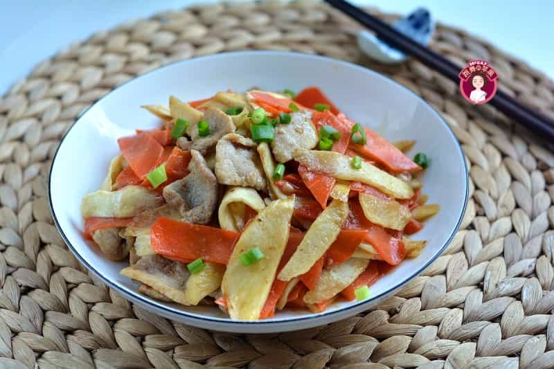 肉片胡蘿蔔茭白