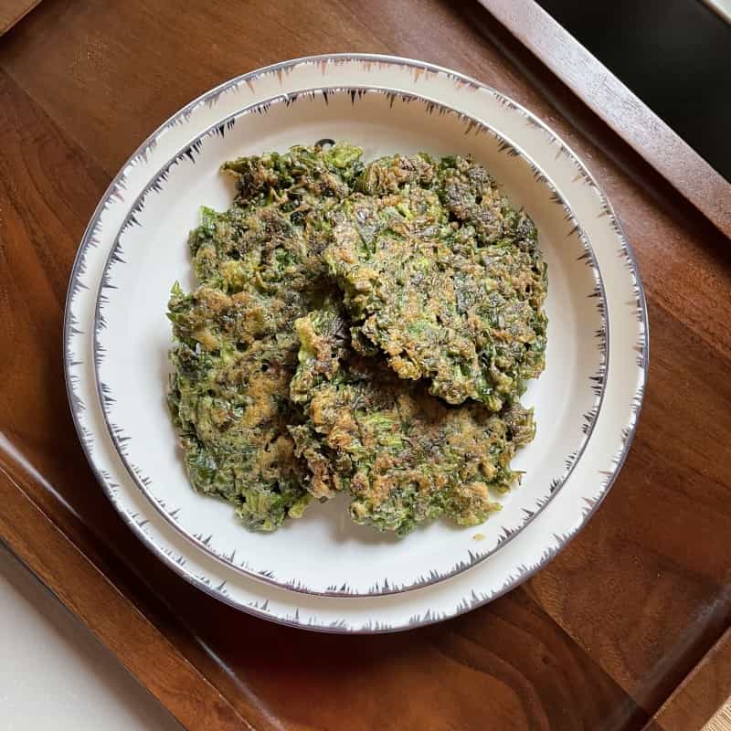芹葉全麥雞蛋餅