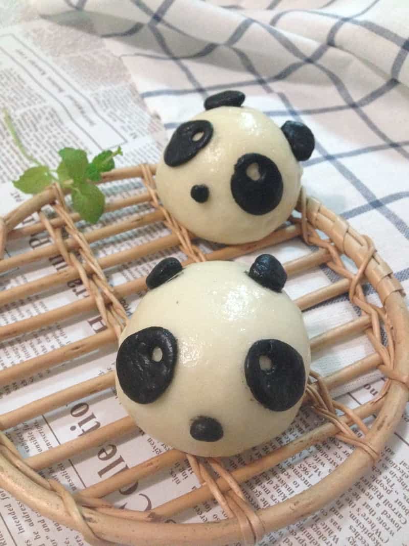 熊貓奶黃包